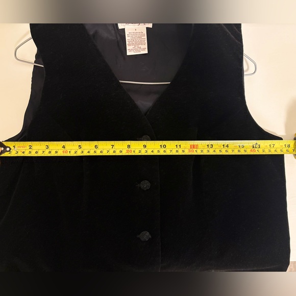 Vintage Worthington Velvet Vest EUC -size 8 - Picture 5 of 8